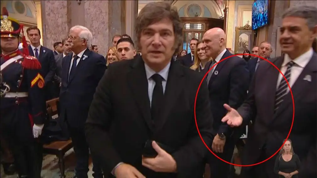 Milei evitó saludar a Jorge Macri en el Tedeum del 25 de Mayo y dejó en evidencia la tensión política
