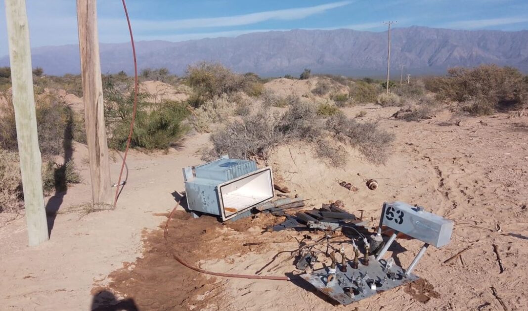 Aimogasta: Repudio y alarma tras el robo de transformador que afecta el servicio de agua