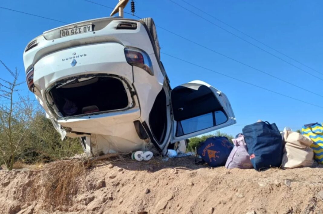 Una camioneta volvó sobre ruta 74 a Vichigasta: dos mujeres lesionadas