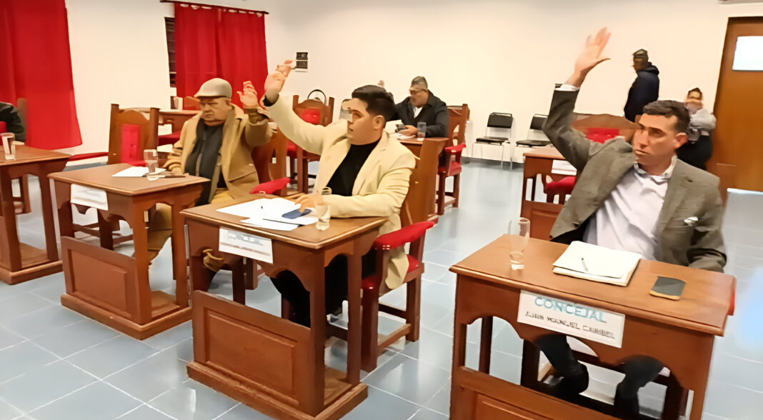 POLÉMICA EN CHAMICAL: EL CONCEJO DELIBERANTE APRUEBA CARRERAS CUADRERAS Y BLOQUEA DEBATE SOBRE MALTRATO ANIMAL