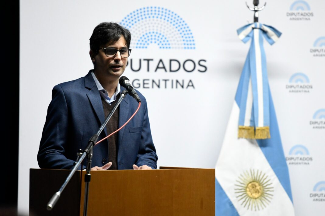 Grave denuncia: ¿extralimitación del poder? El quintelismo y la convocatoria inconstitucional a Convencionales
