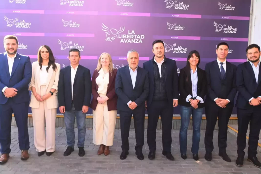 Cornejo y Petri sellaron alianza con Milei y presentaron candidatos de La Libertad Avanza + Cambia Mendoza