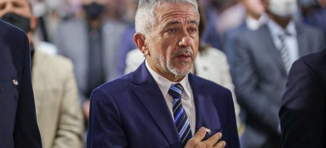 Armando Molina, en picada: el rechazo ciudadano golpea al PJ en la Capital