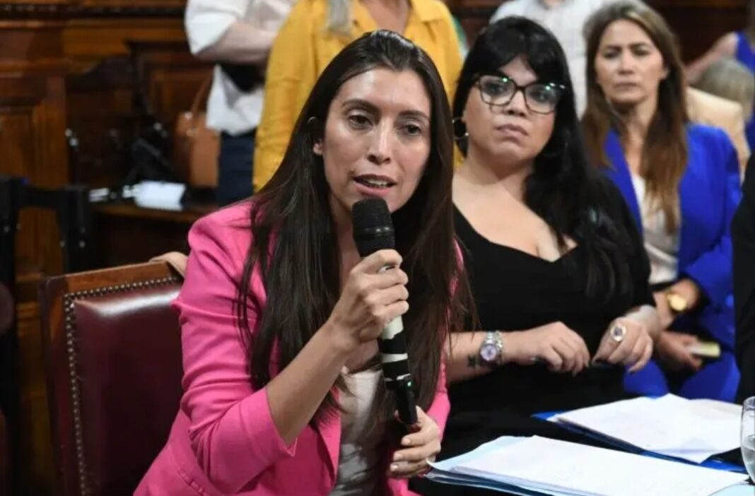 Florencia López bajo la lupa: la única senadora riojana que no renunció al aumento millonario