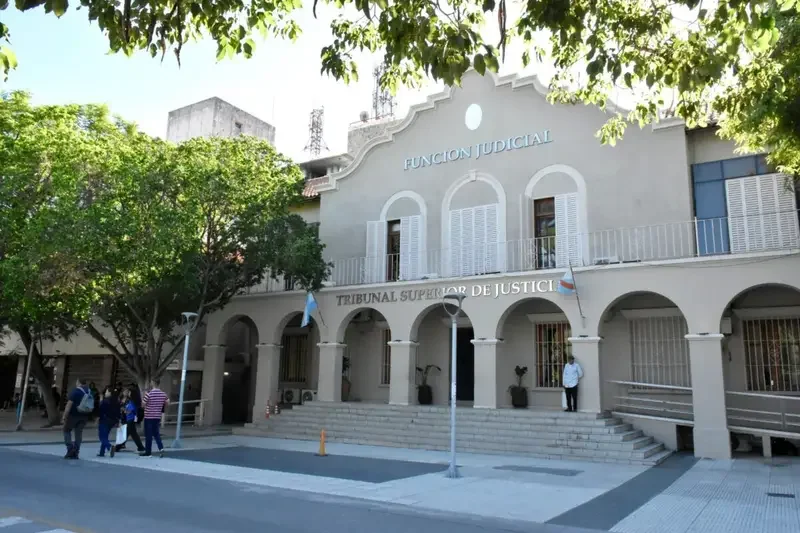 Sueldo estatal en crisis: judiciales exigen $150.000 de aumento y denuncian que La Rioja tiene los salarios públicos más bajos del país