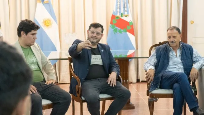 Camaleones Politicos: Guga Canteros, de la Cámpora al pseudo Liberalismo, coquetea por lo bajo con el Quintelismo