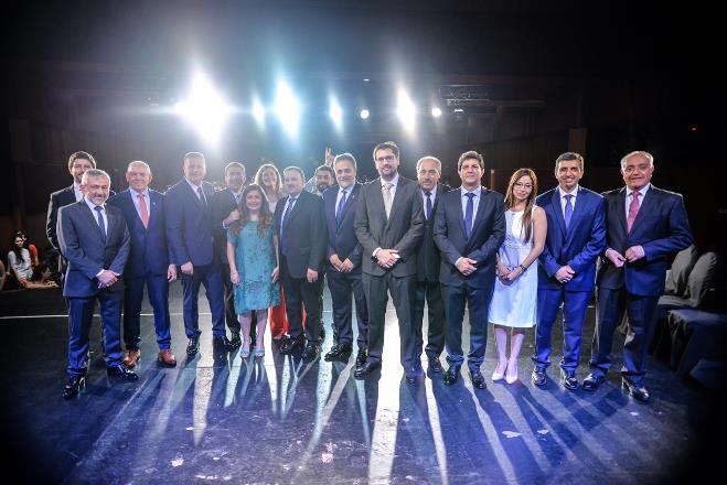 Quintela rompe puentes y amenaza con adelantar elecciones: la pelea con Nación expone una estrategia de victimización y poder